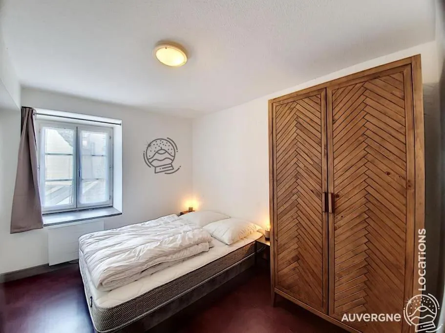 Le Locbesse Apartment 0*, Besse-et-Saint-Anastaise